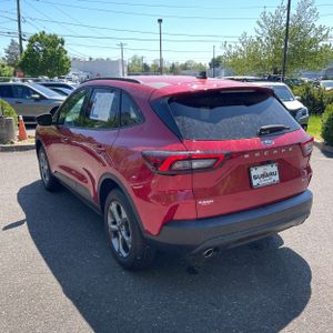 FORD ESCAPE ST-LINE - 5