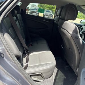 2017 Hyundai TUCSON LIMITED 照片 31