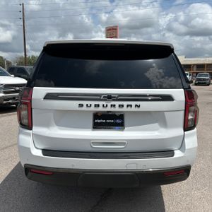 CHEVROLET SUBURBAN Z71 - 7