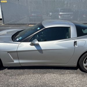 CHEVROLET CORVETTE BASE - 4