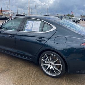 GENESIS G70 2.5T STANDARD - 6