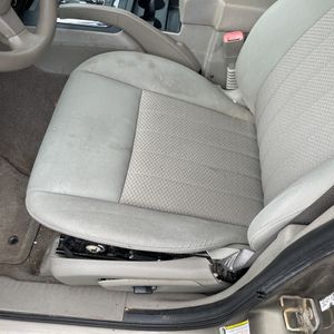 2006 JEEP GRAND CHEROKEE LAREDO — миниатюра 52