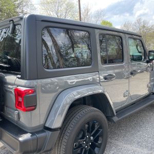 JEEP WRANGLER 4XE SAHARA 4X4 - 9