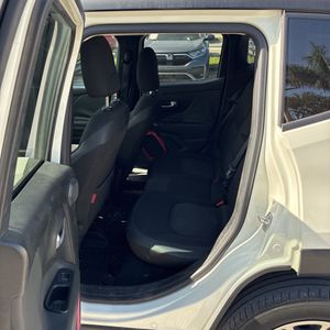 2015 JEEP RENEGADE TRAILHAWK — миниатюра 34