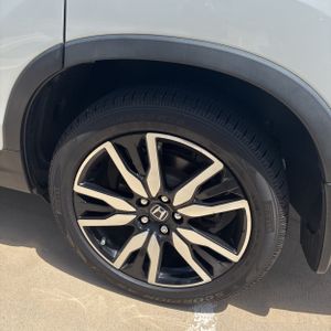 صورة 17 لـ 2020 Honda PILOT TOURING