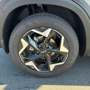 2025 KIA SELTOS EX — миниатюра 19