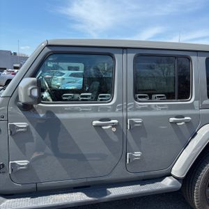 JEEP WRANGLER HIGH ALTITUDE - 4