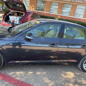 2017 AUDI A4 2.0T PREMIUM — фото 4