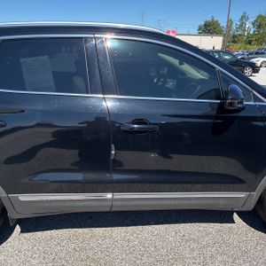 صورة مصغرة 11 لـ 2016 Lincoln MKC RESERVE