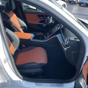 صورة مصغرة 32 لـ 2023 Mercedes-BENZ C-CLASS AMG
