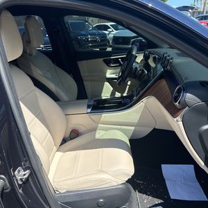 صورة مصغرة 31 لـ 2023 Mercedes-BENZ GLC