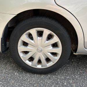 صورة 19 لـ 2016 Nissan VERSA SV
