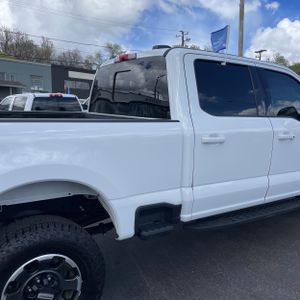 FORD F-250 SUPER DUTY LARIAT - 9