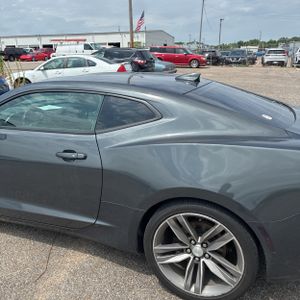 2017 Chevrolet CAMARO LT — фото 6