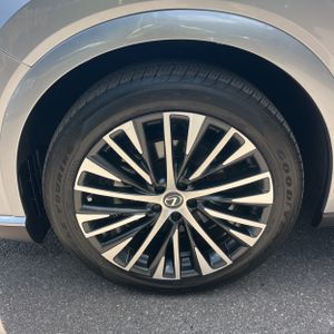 صورة 17 لـ 2025 Lexus RX 350 PREMIUM+