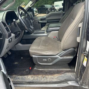 صورة مصغرة 32 لـ 2017 FORD F150 XLT