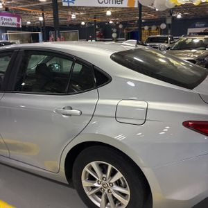2025 Toyota CAMRY LE 照片 6