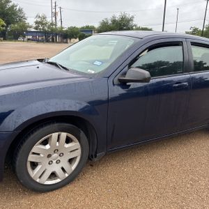 DODGE AVENGER SE - 2