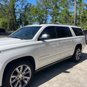 CHEVROLET SUBURBAN LTZ - 2
