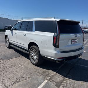 CADILLAC ESCALADE ESV PREMIUM LUXURY - 5