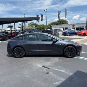 2025 Tesla MODEL 3 LONG RANGE 照片 10