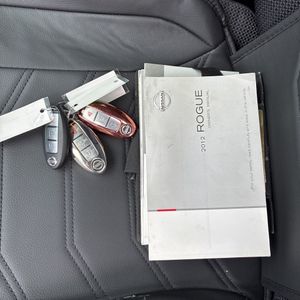 صورة مصغرة 56 لـ 2012 Nissan ROGUE SV