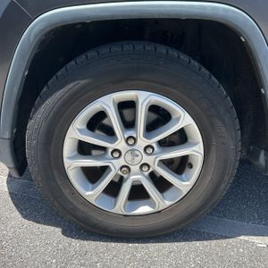 2014 JEEP GRAND CHEROKEE LAREDO 照片 17