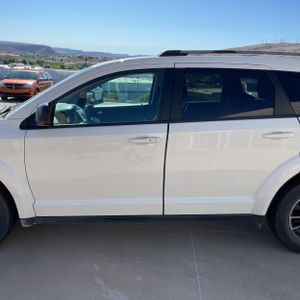 DODGE JOURNEY SE - 4