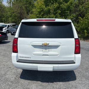 CHEVROLET SUBURBAN - 6