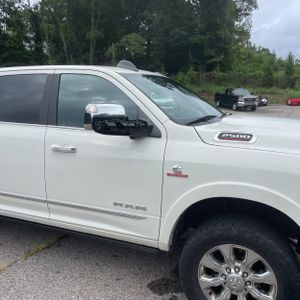 2019 RAM 2500 LIMITED — миниатюра 13