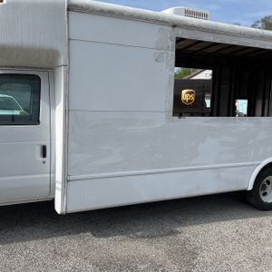 FORD E-450 CUTAWAY - 4