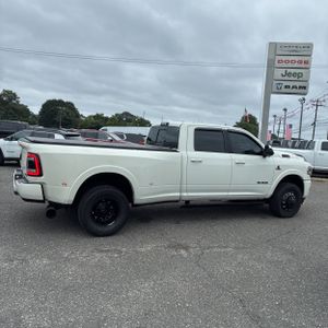 2020 RAM 3500 LARAMIE 照片 10