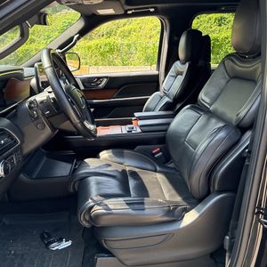 2019 Lincoln NAVIGATOR RESERVE — фото 32