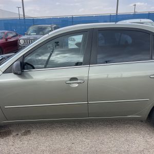 HYUNDAI SONATA SE - 4