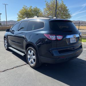 CHEVROLET TRAVERSE LT - 5