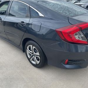 صورة مصغرة 57 لـ 2016 Honda CIVIC LX