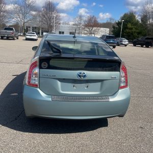 Toyota Prius Three - 7