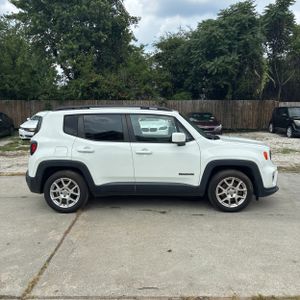 2019 JEEP RENEGADE LATITUDE 照片 10