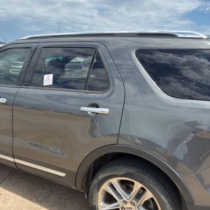 FORD EXPLORER LIMITED - 6