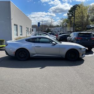 FORD MUSTANG ECOBOOST PREMIUM - 10