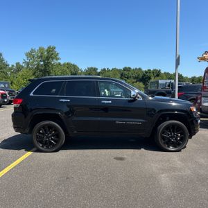 صورة 10 لـ 2018 JEEP GRAND CHEROKEE OVERLAND