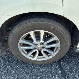 2015 Nissan PATHFINDER SL 照片 19