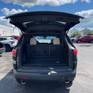 2023 Chevrolet TRAVERSE LS — миниатюра 42