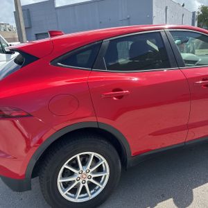 Jaguar E-Pace P250 - 9