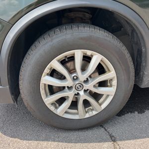 2019 Nissan ROGUE SV thumbnail 17