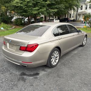 2015 BMW 750LI — фото 8