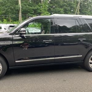 صورة 4 لـ 2024 Lincoln NAVIGATOR L RESERVE