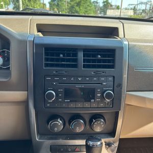 2008 JEEP LIBERTY SPORT 缩略图 37