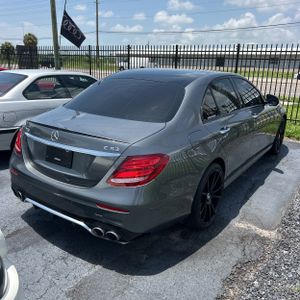 صورة 6 لـ 2019 Mercedes-BENZ E-CLASS AMG