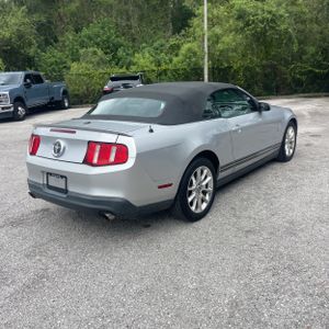 2011 FORD MUSTANG V6 PREMIUM 照片 8